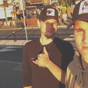 Meet your Posher, Cody